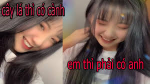 Khánh huyền cho biết, cô và chồng cũ vẫn trò chuyện, cùng nhau chia sẻ về chuyện nuôi và chăm sóc con. Le Thá»‹ Khanh Huyá»n Ä'anh Nhau Hot Girl 2004 Ä'áº¡i Chiáº¿n Tiktok XÆ°a Va Nay Youtube