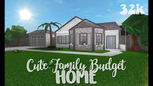 Today i built an aesthetic 2 story family home on a 50k budget!! How To Build A House In Bloxburg No Gamepass 5k