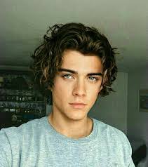 Lorie Reece's Instagram, Twitter & Facebook