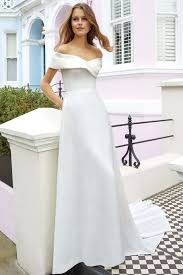 Maybe you would like to learn more about one of these? 81 Brautkleider A Linie Ideen In 2021 Hochzeitskleid Hochzeit Kleider