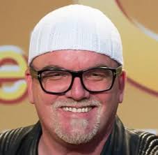 Dj ötzi, born 7 january 1971, is an austrian singer, internationally best known for his 2001 single hey baby. Dj Otzi Gonnt Seiner Mutter Gluck Welt