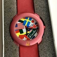 Pašreizējā united colors of benetton kolekcija about you bezmaksas piegāde iegāde ar apmaksu preču saņemšanas brīdī bezmaksas atgriešana. Vintage United Colors Of Benetton By Bulova Time Of The World Flag Watch 1980s Watchcharts