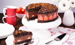 Erdbeertorte Mit Kakao Creme Rezept Schokoladentorte Rezept Kuchen Und Torten Rezepte Erdbeertorte