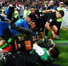 Meine angst ist ja, dass der trainer bzw. Wm 2018 Kroatien England Nach Mandzukic Tor Kroaten Jubel Begrabt Fotografen Welt