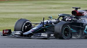 I prostasia einai schedio kai praxeis Formula 1 British Grand Prix Results Lewis Hamilton Sets F1 Record With A Flat Tire Sporting News
