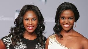 März 2018 verkündete motsi bei let's dance und auf instagram, dass das paar sein erstes kind erwartet. Otlile Oti Mabuse Privat Schon Gewusst Motsi Mabuses Schwester Ist Ein Echtes Energiebundel News De