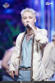 Pin By Noel On Zuho Sf9 In 2020 Sf9 Boy Idols Singer