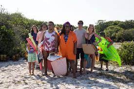 Antonio fragoso, danielle winits, maurício manfrini and others. Os Farofeiros Resenha Do Filme O Que Tem Na Nossa Estante