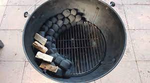 The Charcoal Snake Method Smoking On A Grill In A Few Easy Steps