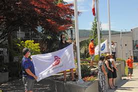 Indigenous peoples, feel free to promote yourselves in today is national indigenous peoples day and it's still currently indigenous history month !! I8yeg U3al4tpm