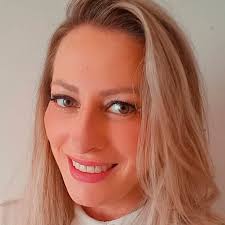 Alexandra Alves de Lima