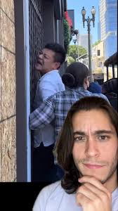 La migra de llevó a un hombre Chino que suplicaba por ayuda 🥺