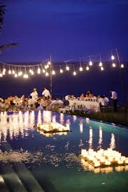 Foam pool noodles (one will make approximately five sign holders) thin cardboard (cereal box cardboard works well) decorative duct tape colored paper (scrapbooking paper works well) binder. Pool Deko Hochzeit Deko Hochzeit Pool Wedding Lights Floating Candles Dream Wedding