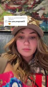 Pregnancy Makeup Tips and Tricks for Expecting Mothers