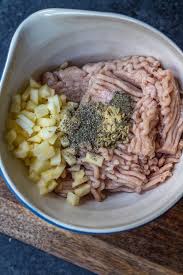 Easy homemade chicken apple sausage that is sugar free, grain free, completely paleo and whole30 approved! Homemade Chicken Apple Sausage Whole30 Paleo Gluten Free Freezer Friendly Whole Kitchen Sink