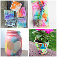 Anyone can give a generic mother's day gift, but only a child can draw a special artwork that will become a keepsake that any mother or grandmother would love. Mother S Day Gift Ideas For Preschoolers Teach Preschool