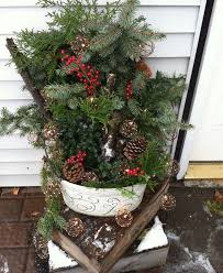 Outdoor Christmas Decoration Ideas 30 Simple Displays