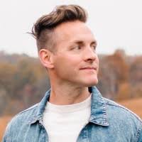 700+ "Niehoff" profiles