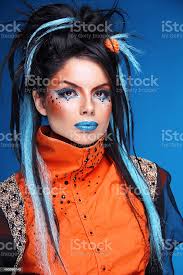 Foto De Maquiagem Rock Penteado Retrato De Jovem Lindo Modelo Punk E Mais Fotos De Stock De Adolescente Istock