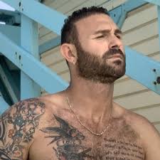 Stream (17) Scott Mac