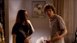 The gif dimensions 500 x 245px was uploaded by anonymous user. The T Shirt David Bowie Em Lewin Kristen Stewart In Adventureland Spotern