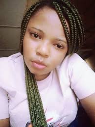 Be serious of this How many months or years did you want to be with ur  partner before both of you going into married 💝💝💝