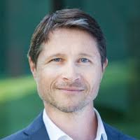 200+ perfiles de «Kirschner»