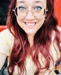 Lisa Pinkerton's Instagram, Twitter & Facebook