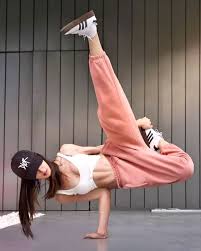 人】歩くエロフィギュアの様なキャスリン・リーの画像－第２弾