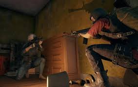 However, you can also play with a team of friends or a random group of people. Top 5 Tips To Improve Your Teamwork In Pubg Gamer Sensei
