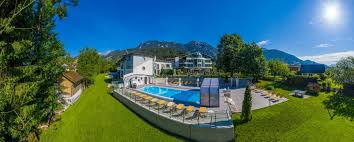 Weissenbach ist eine exzellente basis zum auführlichen erkunden der attraktionen von haus. Osterreich Hotel Hartweger Urlaub In Schladming Dachstein