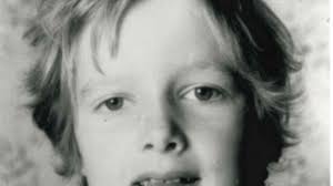Over de cold case kalender. Nrw Polizei Rollt Mysteriosen Mord Von 1986 Auf Mega Belohnung Nrw