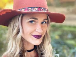 Ali Clarke (@alii_clarke) • Instagram photos and videos