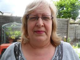 Sharon Dowden is fundraising for Cancer Research UK