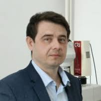 Dewei Wang's Instagram, Twitter & Facebook