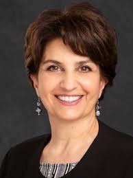 THE 5 DANGERS OF A NEW LEADERSHIP ROLE