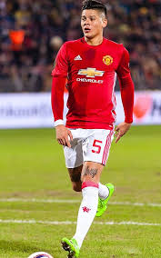 Wishing marcos rojo a speedy recovery after sustaining a ligament injury. Datei Marcos Rojo Vs Rostov Jpg Wikipedia