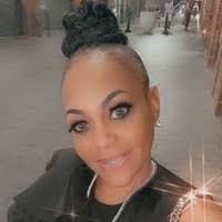 Patrina Smith's Instagram, Twitter & Facebook