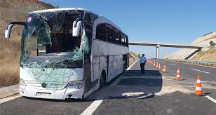 Balıkesir'de yaşanan otobüs kazasından detaylar gelmeye devam ediyor. Balikesir De Trafik Kazasi 33 Yarali