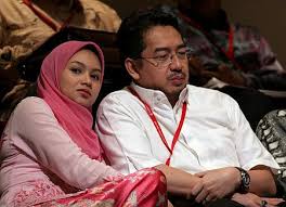 Brunei sultanı'nın hatırlattığı zenginlik için 9 yorum. Datin Norjuma Bercerai Juma Habib Sultan Brunei Norjuma Kahwin Sultan Brunei Norjuma Dakwa Sultan Brunei Tidak Perform Aritas