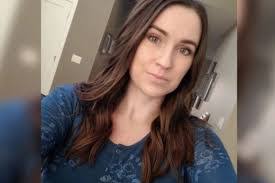 Whitney Temple's Instagram, Twitter & Facebook