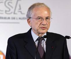 LYONUnefuitedegaz paralyselecentre