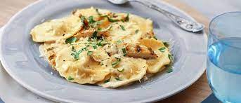 Recipes Mushroom Ravioli Alfredo With Chicken Giovanni Rana Recipe Recipes Mushroom Ravioli Ravioli