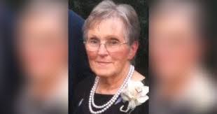 Helen Sieber's Instagram, Twitter & Facebook