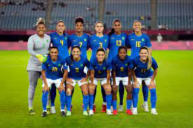 O torneio masculino de futebol nos jogos olímpicos de verão de 2016 ocorreu entre 4 e 20 de agosto.foi a vigésima sexta edição do futebol nos jogos olímpicos.as partidas foram realizadas em cinco estádios de cinco cidades espalhadas por várias regiões do brasil. Santos Dos Ultimos Dias Nos Jogos Olimpicos Dias 1 3 Voleibol Ginastica Natacao Futebol E Tiro Esportivo Church News Portugues
