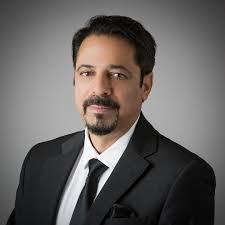 Traci Lutz's Instagram, Twitter & Facebook