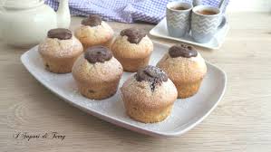 Muffin Soffici Alla Nutella Ricetta Golosa Fuori E Dentro Ricetta Idee Alimentari Nutella Ricette