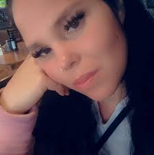 Is 22% labor cost reasonable for a store?