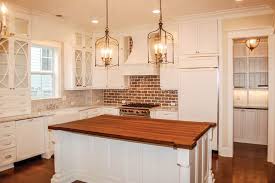 From starter house plans to executive home plans you can find that ultimate floor plan here. Charleston Sc New Home Kitchens Charleston New Homes Guide