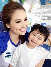 Con đàm, ho, khò khè viêm phổi cấp, học ngay bí kíp ngày 2 lần của HH Diễm  Hương